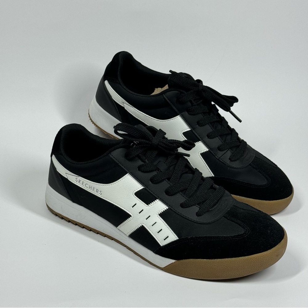 Skechers Black and White Retro Sneakers with Mesh Upper - Picture 4 of 5